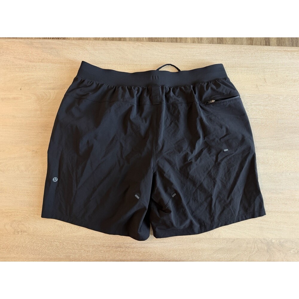 Lululemon Licence to Train Lined Short 7" in Black Men's XL - Picture 5 of 7